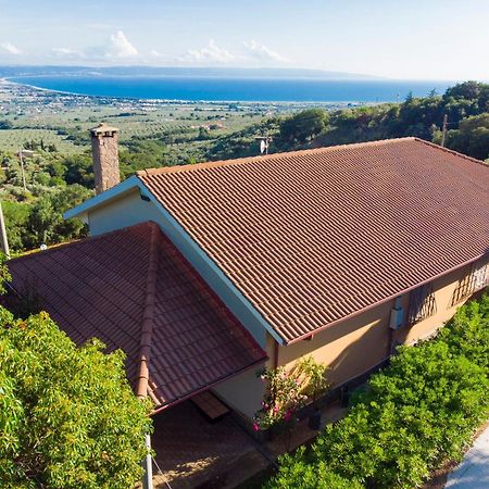 Вилла La Casa Di Nonna Ламеция-Терме Экстерьер фото